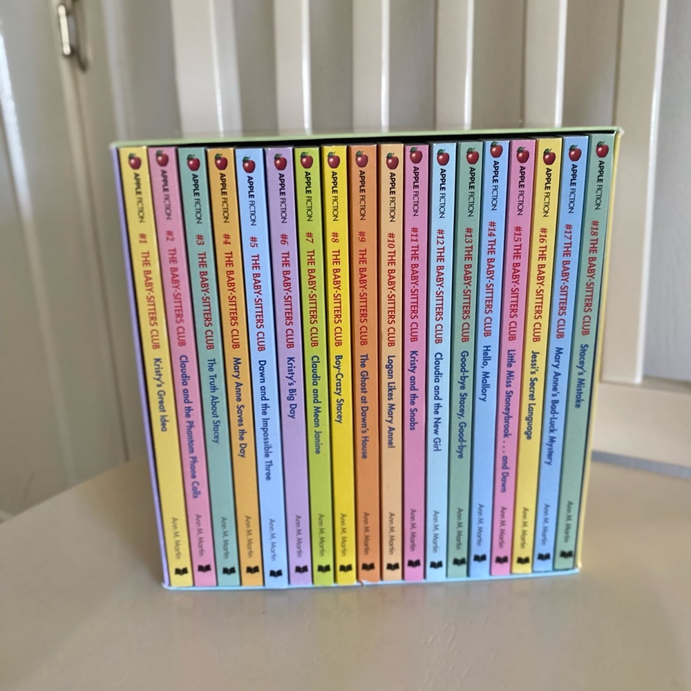 The Babysitters Club Book Series, Complete Set of 18 Paperbacks Books